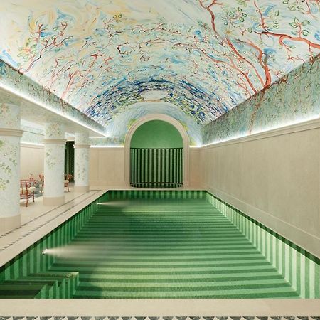 Le Grand Mazarin Hotel Paris Exterior photo