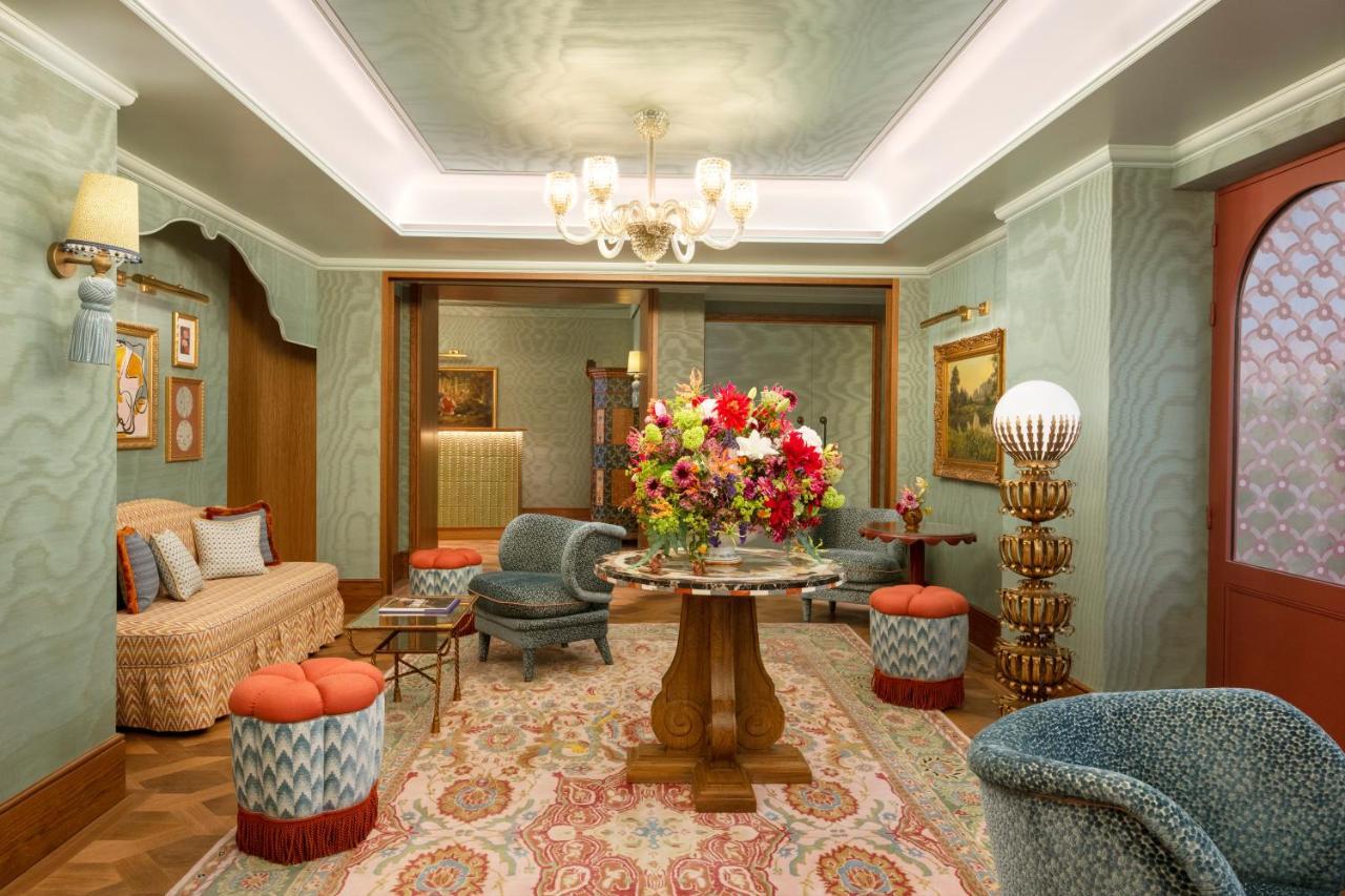 Le Grand Mazarin Hotel Paris Exterior photo
